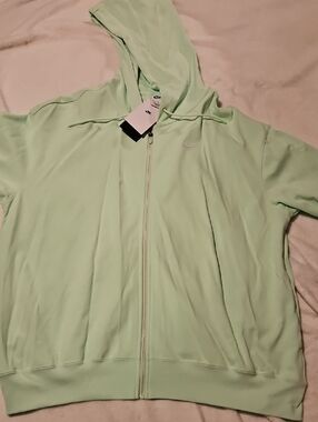 Nike Women's Light Mint Green Full-Zip Hooded Jacket